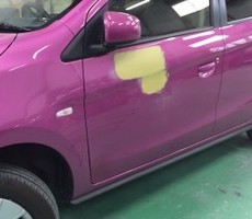 ドアの板金修理(凹みの引き出し) 小平市のお客様三菱・ミラージュの修理依頼のサムネイル